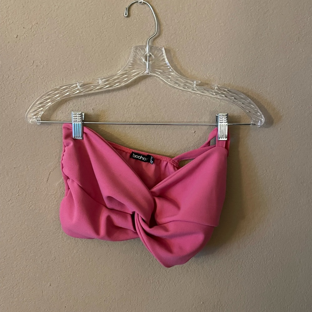 BOOHOO pink crop!